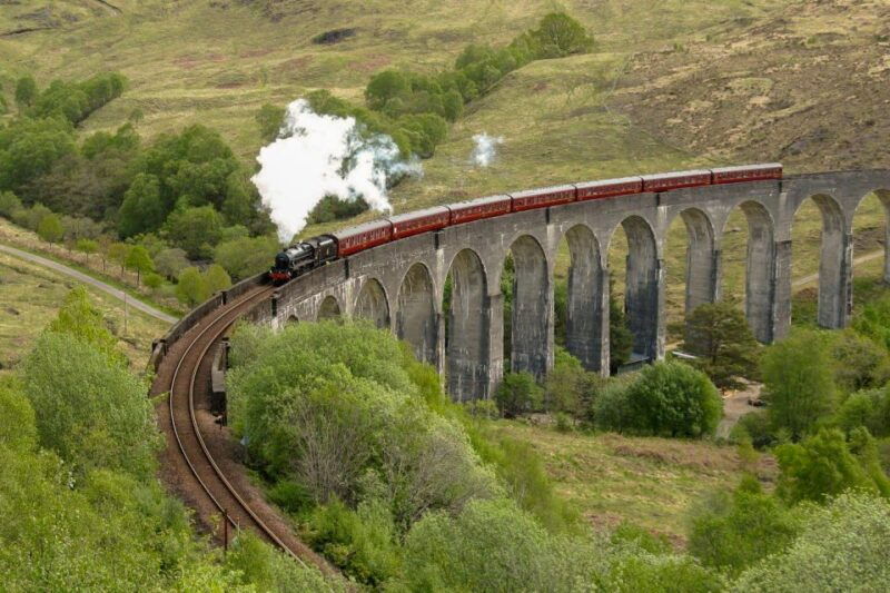 from-edinburgh-magical-highlands-tour-with-hogwarts-express