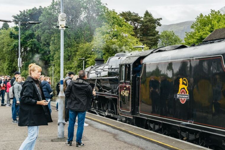 from-edinburgh-magical-highlands-tour-with-hogwarts-express