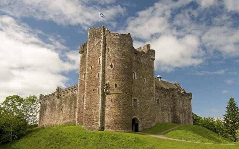 From Edinburgh: Stirling Castle, Kelpies and Loch Lomond - Who Should Book This Tour?