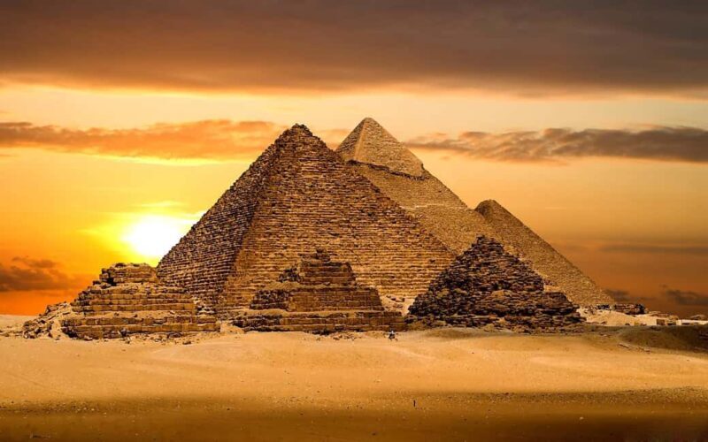 From El Sokhna Port: Giza Pyramids Visit & Nile Lunch Cruise - Key Points