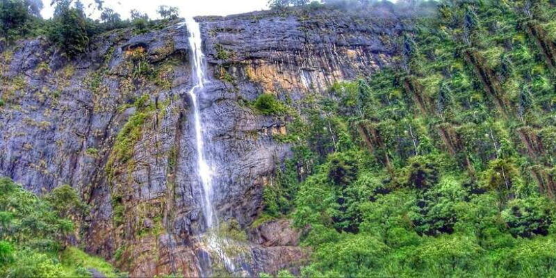 from-ella-diyaluma-falls-full-day-tour-with-lunch