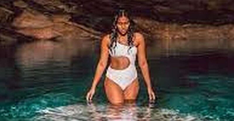 from-ella-explore-blue-water-pond-cave-nildiya-pokuna