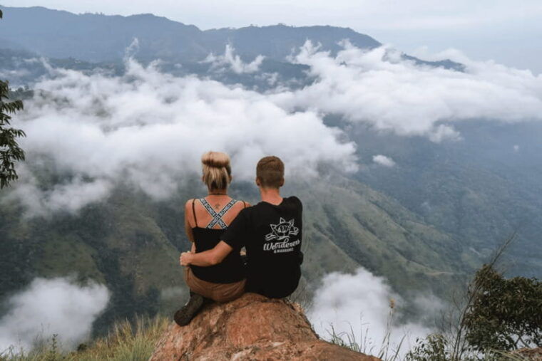 from-ella-sun-rise-hike-to-ella-rock
