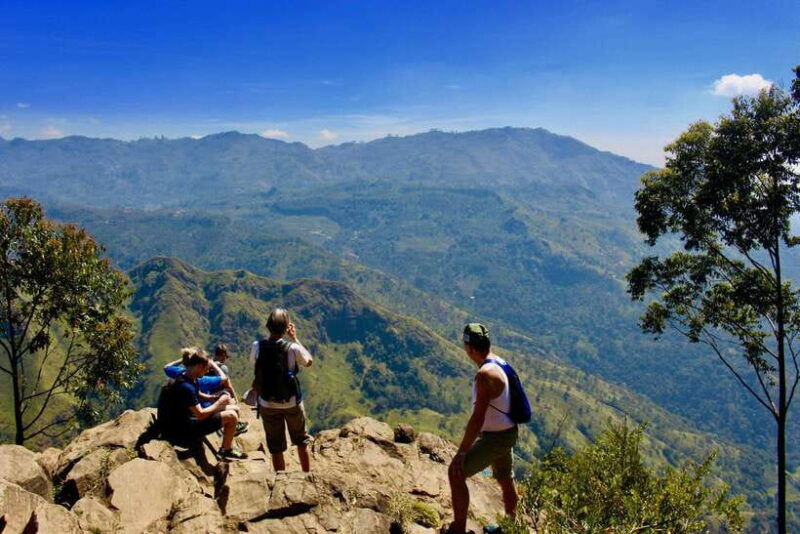from-ella-unforgettable-sunrise-hike-to-ella-rock