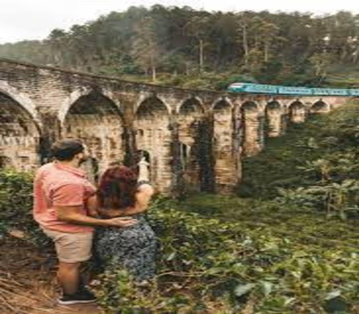 from-ellanine-arch-bridge-ella-rocklittle-adamspeak-tour