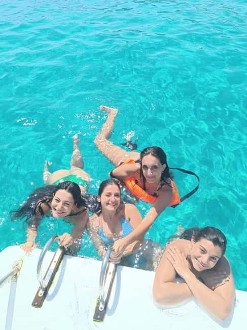 FROM FAVIGNANA: Authentic Favignana on a traditional boat, without rushing. - Discovering Favignana on a Traditional Boat