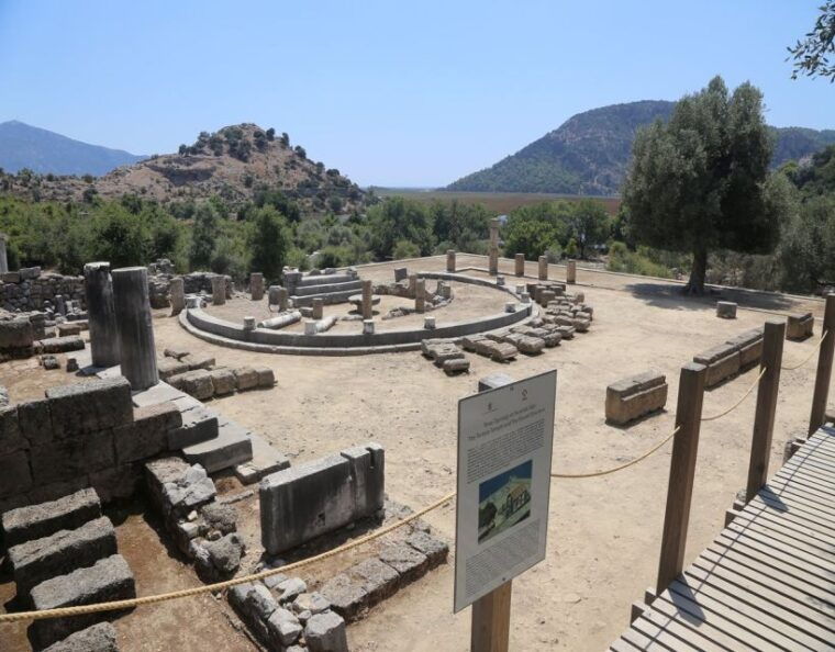 from-fethiye-dalyan-day-trip-with-mud-bath-and-turtle-beach