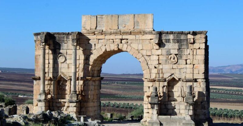 From Fez: Volubilis Moulay Idriss and Meknes Day Trip - Key Points