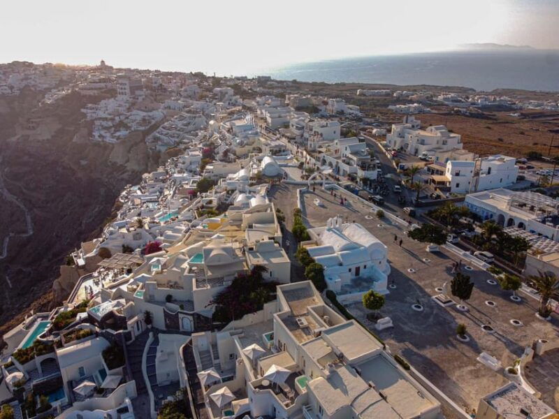 from-fira-santorini-highlights-minibus-tour-with-oia-sunset