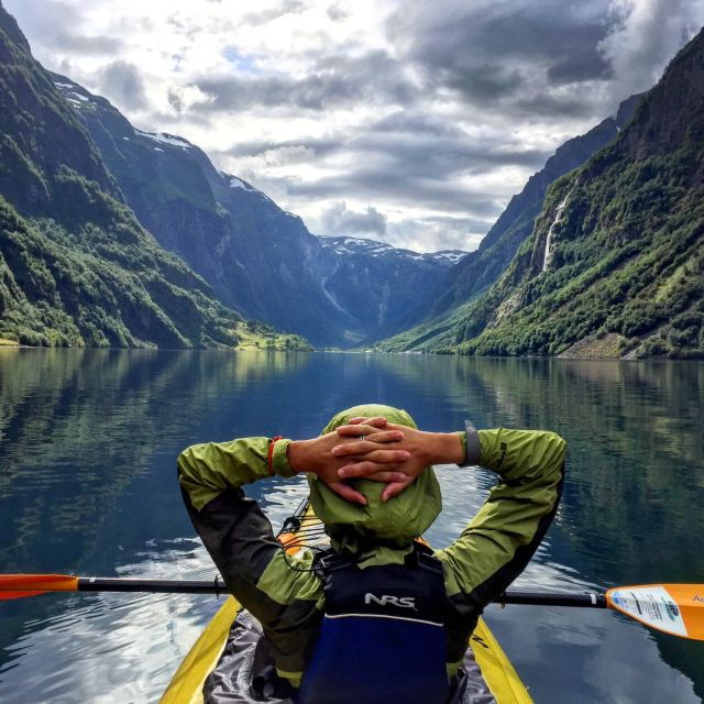 from-flam-naeroyfjord-3-day-kayaking-and-camping-tour