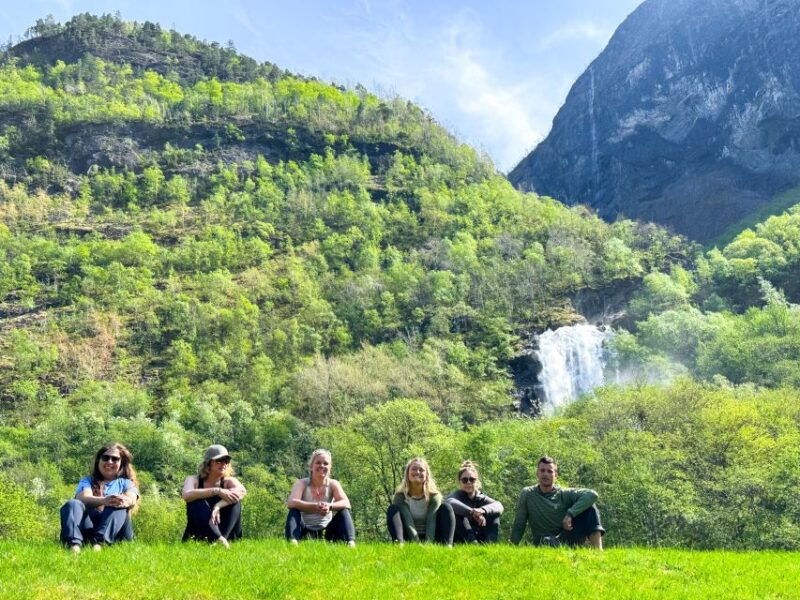 from-flam-naeroyfjord-3-day-kayaking-and-camping-tour