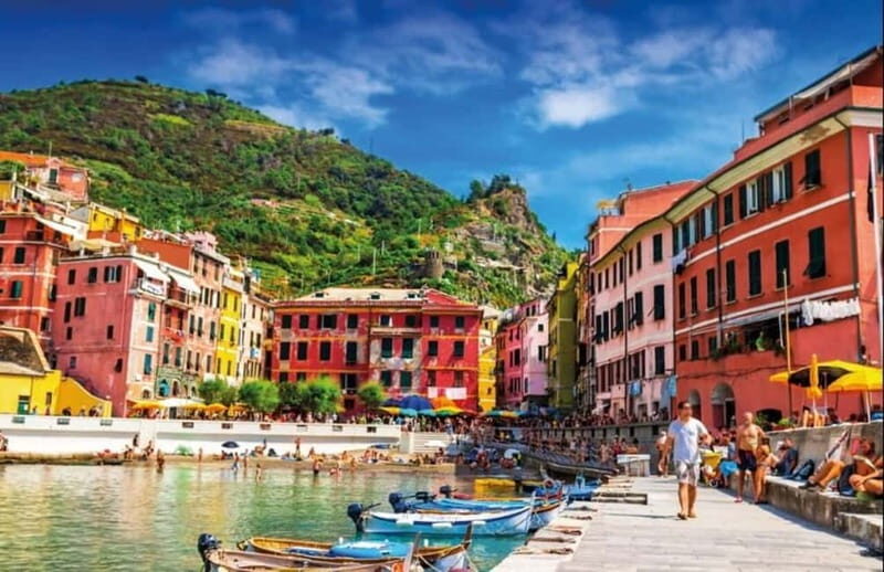 From Florence: Cinque Terre & Portovenere Day Trip - First Stop: Manarola