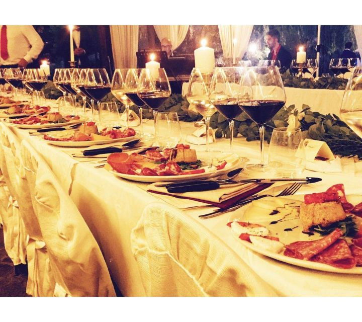 from-florence-outdoor-wine-dining-in-san-gimignano-winery