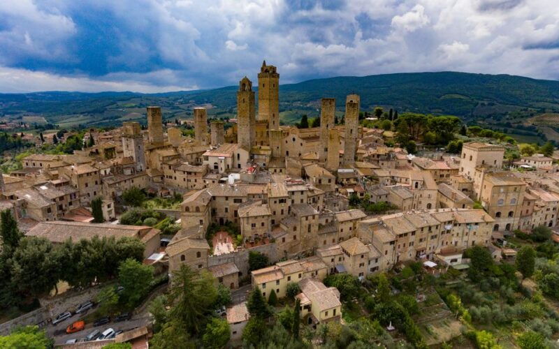 from-florence-private-trip-to-pisa-san-gimignano-siena