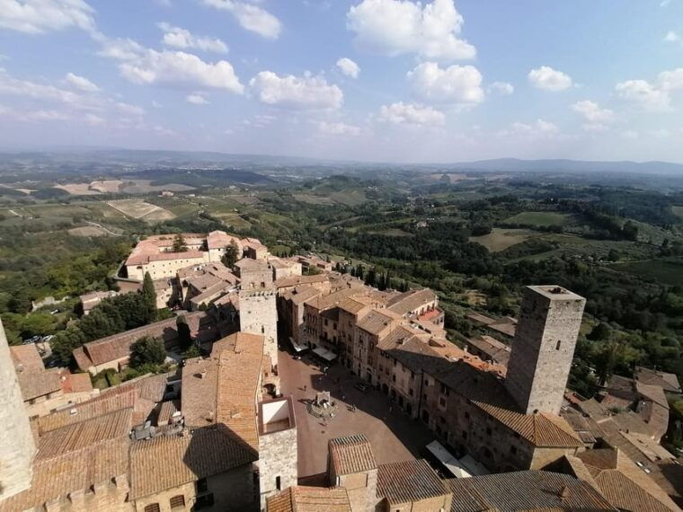 from-florence-san-gimignano-vernaccia-wine-tour