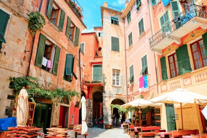 from-florence-seaside-beauty-day-trip-to-cinque-terre