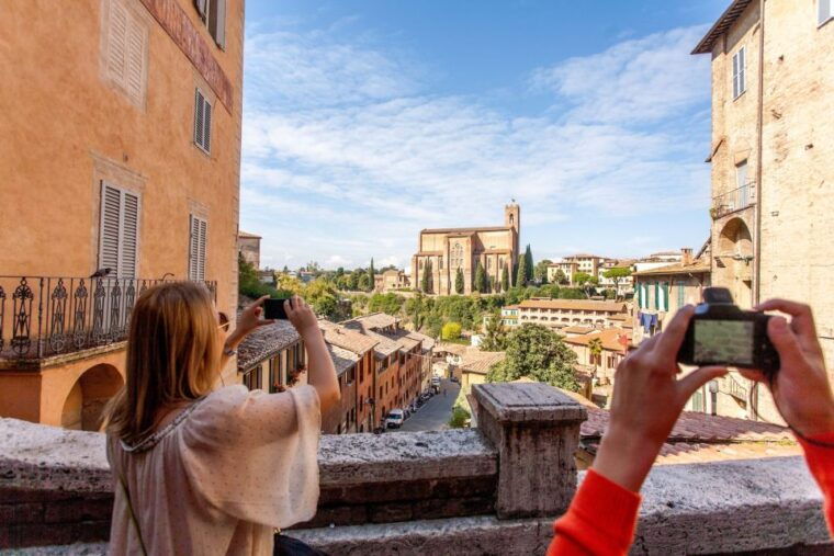 from-florence-siena-san-gimignano-monteriggioni-tour
