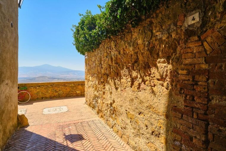 from-florence-val-dorcia-tour-with-wine-tasting