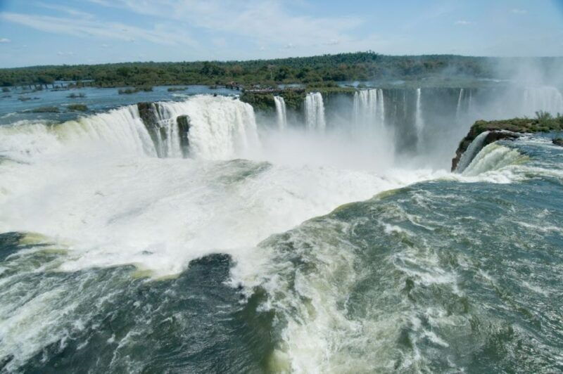 from-foz-do-iguacu-argentinean-falls-tour-with-pickup
