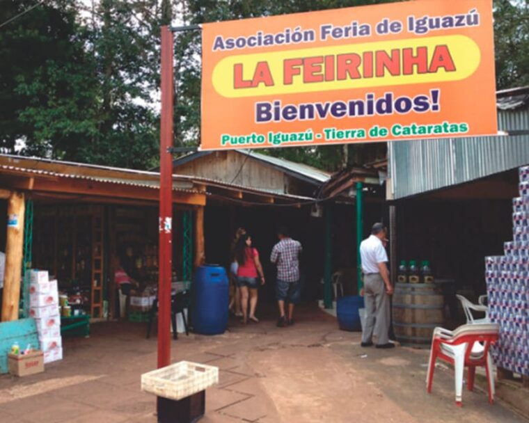 from-foz-do-iguacu-puerto-iguazu-night-tour