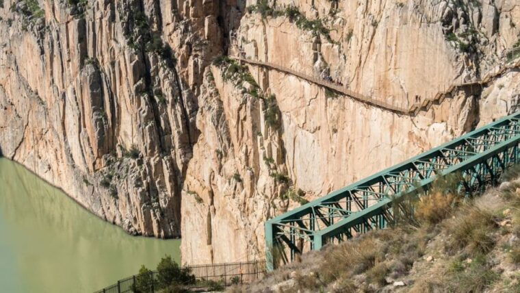 from-fuengirola-caminito-del-rey-guided-day-trip