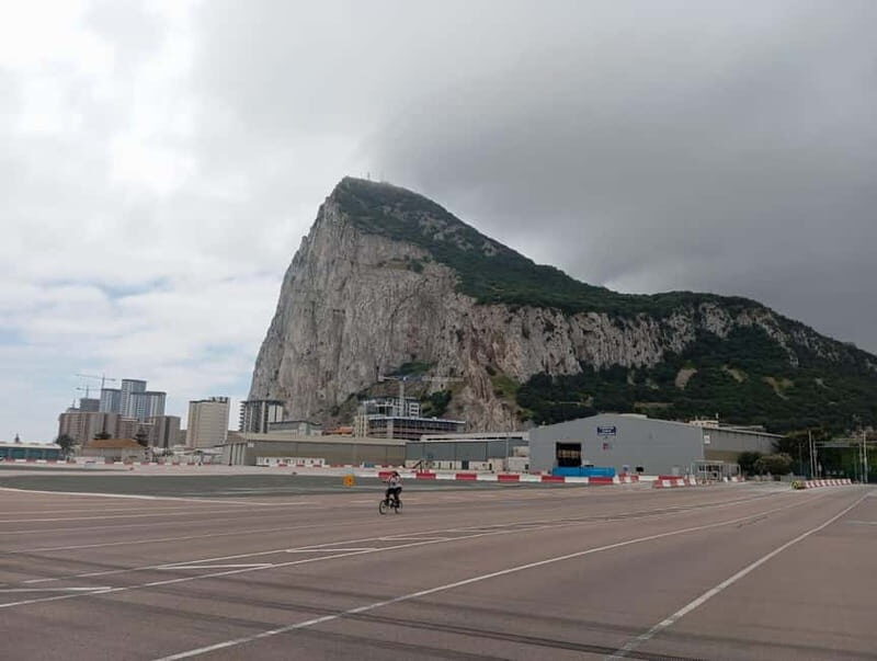 From Fuengirola: Gibraltar Day Trip - Key Points