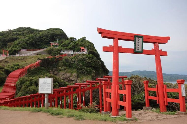 from-fukuoka-day-trip-to-moji-port-subsea-tunnel-shrine