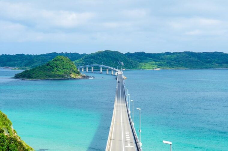 from-fukuoka-day-trip-to-yamaguchi-akiyoshido-cave-shrine