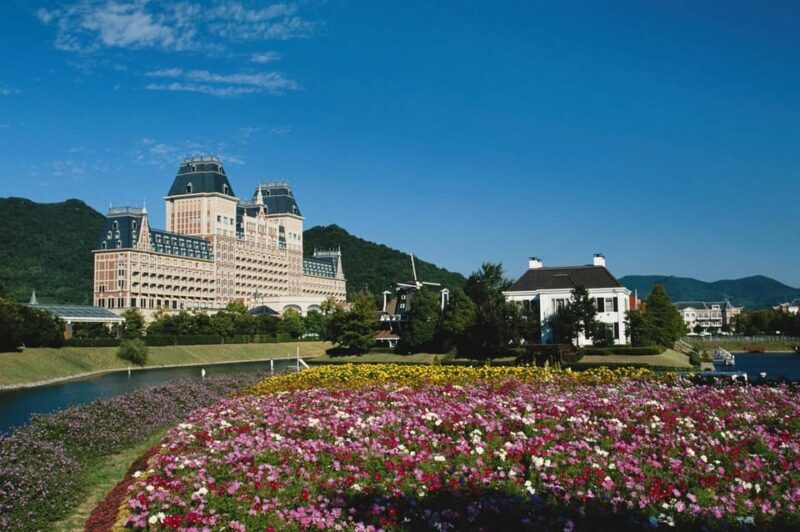 From Fukuoka: Private Day Trip to Huis Ten Bosch Theme Park - Seasonal Events and Nighttime Magic