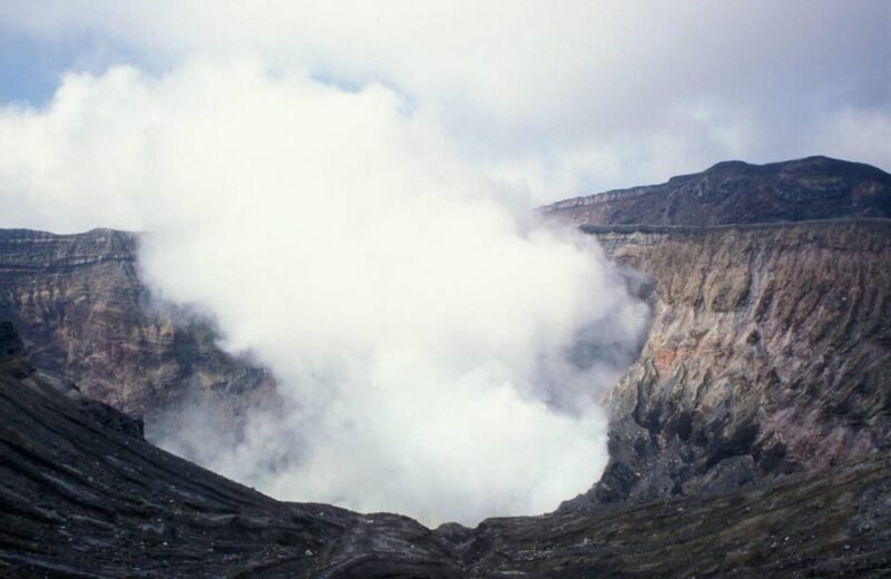 From Fukuoka: Private Mount Aso & Kumamoto Castle Day Trip - The Breakdown: What to Expect from the Tour