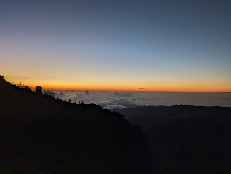 from-funchal-pico-do-arieiro-sunrise-optional-breakfast