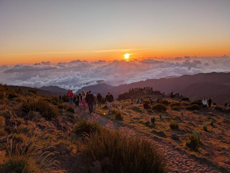 from-funchal-pico-do-arieiro-sunrise-optional-breakfast