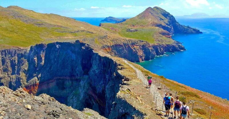 from-funchal-ponta-de-sao-lourenco-canical-full-day-hike