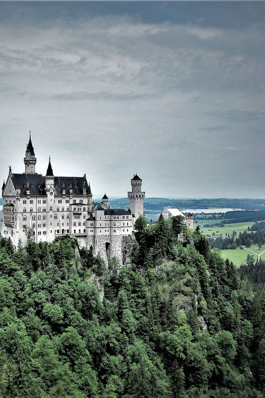 from-fussen-neuschwanstein-linderhof-castles-private-tour
