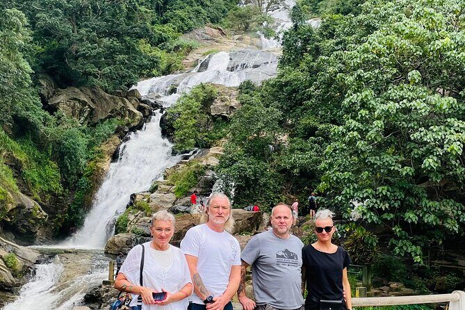 From Galle : Ella Day Trip with Train Ride & Tea Factory Visit - The Iconic Liptons Seat: The Highlight Viewpoint