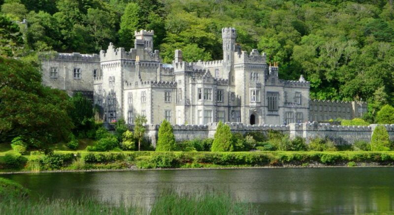 from-galway-connemara-and-kylemore-abbey-day-tour