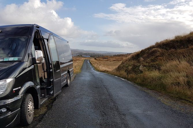 from-galway-guided-tour-of-connemara-with-3-hour-stop-in-kylemore-abbey