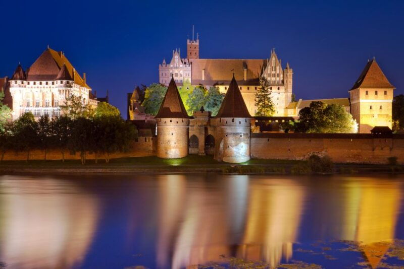 from-gdansk-half-day-malbork-castle-tour-with-audioguide