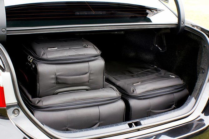 from-gig-airport-exclusive-shuttle-to-rio-de-janeiro-hotels-south-area
