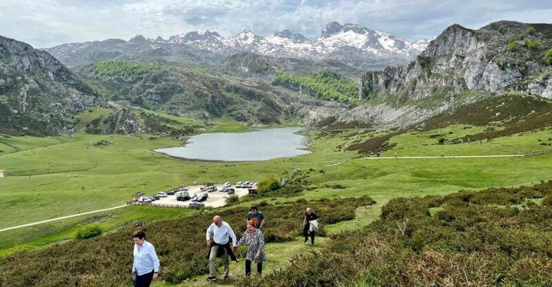 from-gijon-or-oviedo-covadonga-lakes-sanctuary-and-cangas