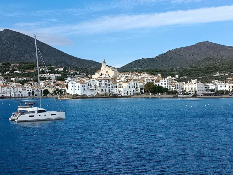 from-girona-dali-museum-cadaques-and-creus-cape-tour