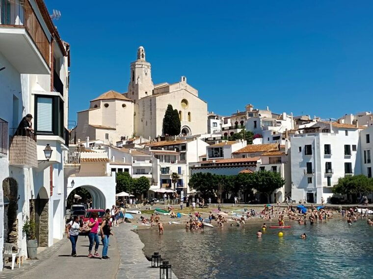 from-girona-dali-museum-cadaques-and-creus-cape-tour