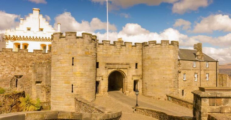 from-glasgow-loch-lomond-trossachs-stirling-castle-tour