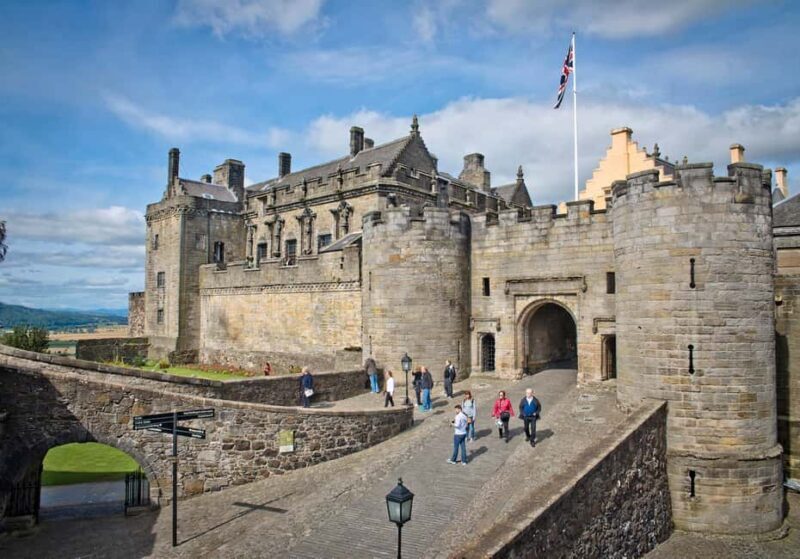 From Glasgow; Stirling and Loch Lomond 7 Hour Tour - Key Points