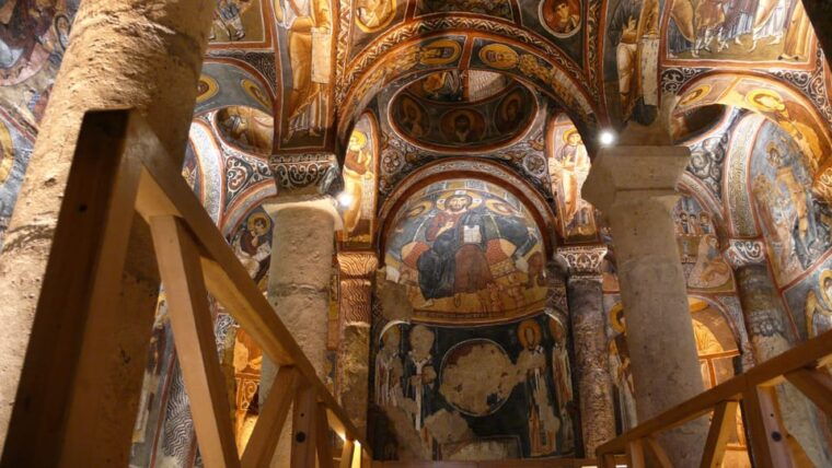 from-goreme-cappadocia-red-and-green-highlights-tour