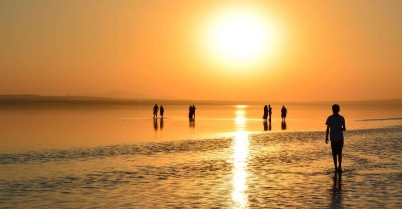 from-goreme-salt-lake-tour-at-sunset