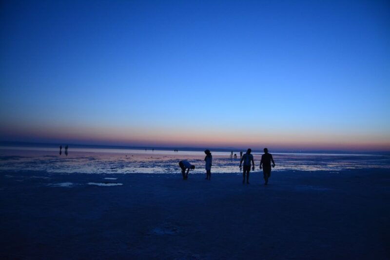 from-goreme-salt-lake-tour-at-sunset