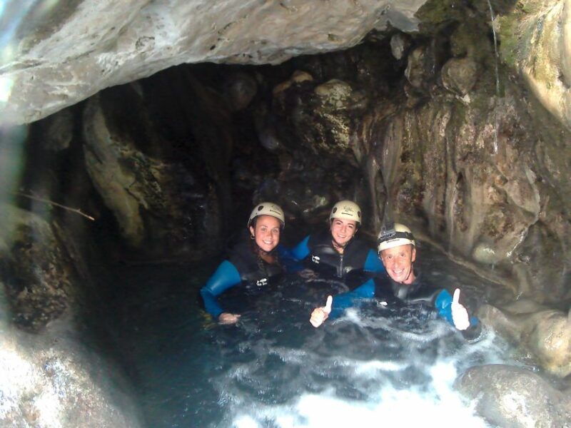 from-granada-rio-verde-canyoning-tour