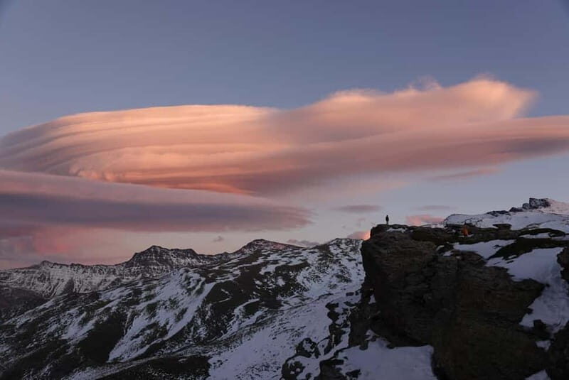 From Granada: Sierra Nevada Safari up to 2500 meters high - Guides and Group Size