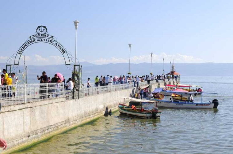 from-guadalajara-enchanting-lake-chapala-ajijic-day-trip